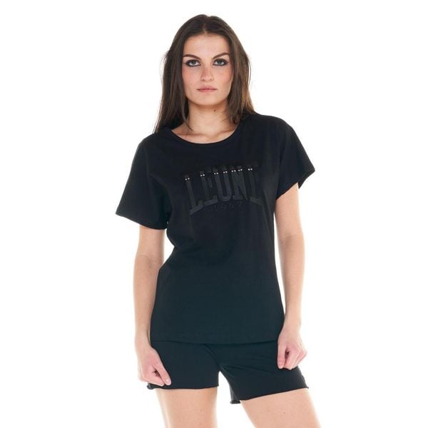 Damski t-shirt Cristal Shine z dużym logo. Czarne t-shirty LEONE 1947 APPAREL, l, bez wzorów, z tkaniny, bez kołnierzyka, bez ramiączek. W wyprzedaży za 98,90 zł.