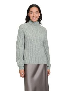 CARTOON Sweter w kolorze zielonym rozmiar: 38. Zielone swetry oversize Cartoon, bez wzorów, ze splotem, bez ramiączek. Za 169,95 zł.