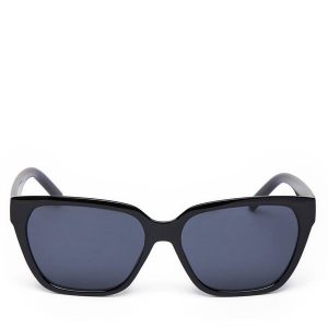 Okulary przeciwsłoneczne JENNY. Czarne okulary przeciwsłoneczne Jenny. Za 39,99 zł.