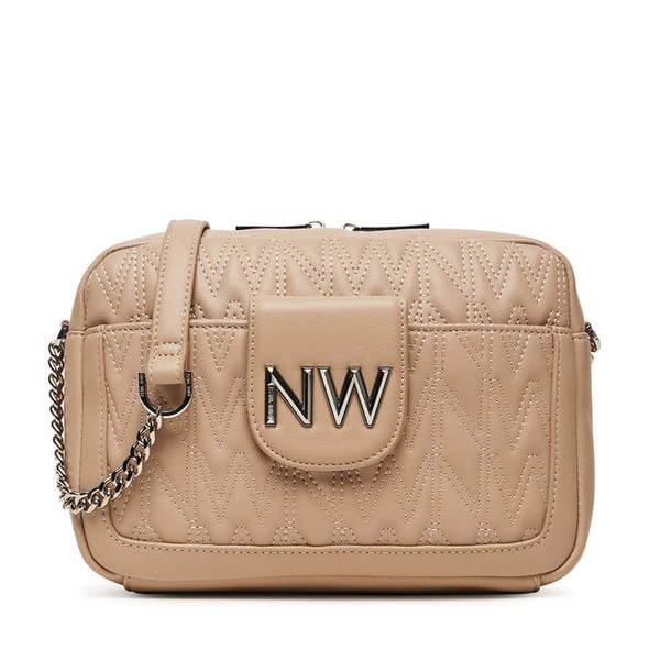 Torebka Nine West. Brązowe listonoszki Nine West, bez wzorów, bez dodatków. Za 269,99 zł.