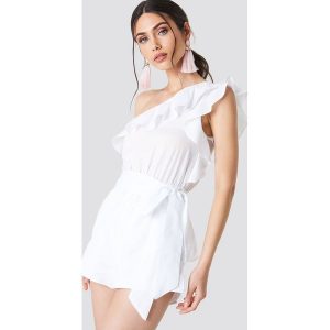 Schanna x NA-KD Kombinezon na jedno ramię - White. Kombinezony marki Schanna x NA-KD. W wyprzedaży za 64,78 zł.