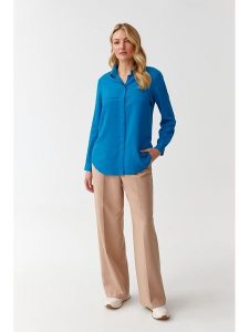 TATUUM Koszula w kolorze niebieskim rozmiar: 42. Niebieskie koszule Tatuum, bez wzorów, z lyocellu, bez kołnierzyka, bez ramiączek. Za 113,63 zł.