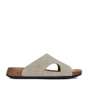 Klapki Go Soft. Szare klapki Go Soft, bez wzorów, bez obcasa. Za 89,99 zł.