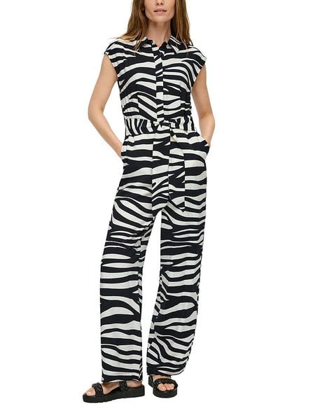 S.Oliver Kombinezon w kolorze czarnym rozmiar: 46. Czarne kombinezony s.Oliver, s, bez wzorów, bez kołnierzyka, bez ramiączek. Za 109,00 zł.