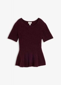 Wełniany sweter z baskinką. Czerwone swetry klasyczne bonprix, z materiału, bez kołnierzyka. Za 219,99 zł.