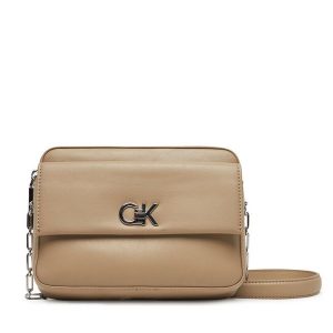 Torebka Calvin Klein. Brązowe torebki klasyczne Calvin Klein, bez wzorów, bez dodatków. Za 269,99 zł.