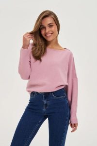Gładka bluza różowa. Czerwone bluzy MOODO, l, bez wzorów, z elastanu, bez kaptura. Za 99,99 zł.