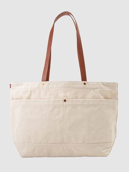 Levi's Shopper bag w kolorze kremowym - 38 x 33 x 16 cm rozmiar: onesize. Brązowe shopper bag Levi's®, bez wzorów, z bawełny, na ramię, bez dodatków. Za 195,52 zł.