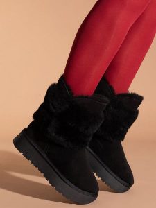 Gooce Skórzane botki zimowe "Bella" w kolorze czarnym rozmiar: 38. Czarne botki Gooce, na zimę, bez wzorów, ze skóry, bez obcasa, na platformie, bez zapięcia. Za 260,99 zł.