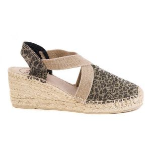 Sportowe sandały Toni Pons Triton Leo ZLN 0383. Brązowe sandały TONI SAILER, bez wzorów, bez obcasa, bez zapięcia. Za 305,99 zł.