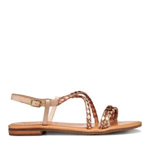 Sandały Geox. Brązowe sandały Geox, bez wzorów, bez obcasa, na płaskiej podeszwie, bez zapięcia. Za 389,99 zł.