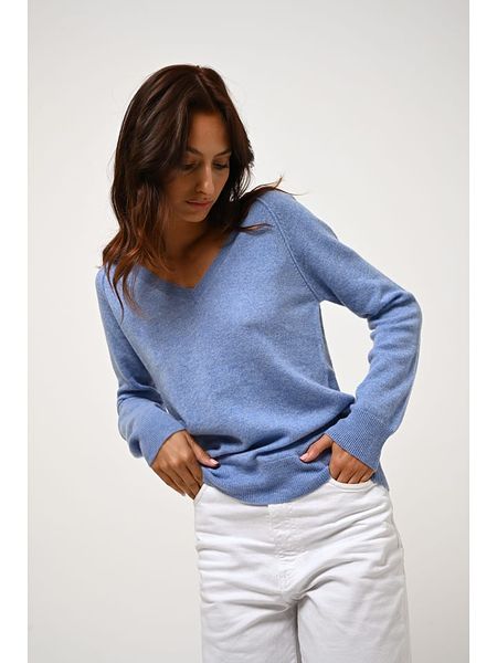 AUTHENTIC CASHMERE Kaszmirowy sweter "Giusalet" w kolorze błękitnym rozmiar: XXL. Niebieskie swetry oversize AUTHENTIC CASHMERE, xxl, bez wzorów, z kaszmiru, bez ramiączek. Za 397,83 zł.