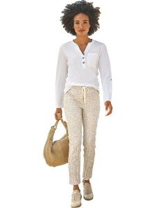 Heine Koszulka w kolorze kremowym rozmiar: 44. Brązowe bluzki Heine, bez wzorów, bez kołnierzyka, bez ramiączek. Za 43,99 zł.