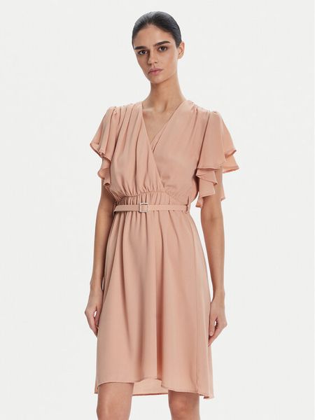 Artigli Sukienka koktajlowa ACAB002333 029 Beżowy Regular Fit. Brązowe kombinezony Artigli, bez wzorów, z syntetyku, wizytowe, bez kołnierzyka, bez ramiączek. Za 269,99 zł.