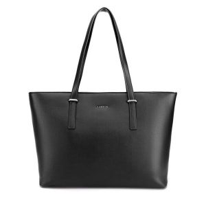 Torebka Lasocki. Czarne torebki klasyczne Lasocki, bez wzorów, bez dodatków. Za 229,99 zł.