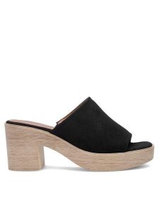 Clara Barson Klapki WS2P227-03 Czarny. Czarne klapki Clara Barson, bez wzorów, z materiału, bez obcasa. Za 99,99 zł.