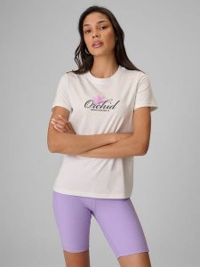 4F T-shirt regular z nadrukiem damski - biały M. Białe t-shirty 4f, m, bez wzorów, z bawełny, bez kołnierzyka, bez ramiączek. Za 69,99 zł.
