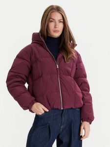 United Colors Of Benetton Kurtka puchowa 22T6DN086 Fioletowy Regular Fit. Fioletowe kurtki United Colors of Benetton, s, bez wzorów, z puchu, bez kaptura. Za 529,99 zł.