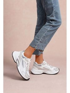 Foreverfolie Sneakersy w kolorze białym rozmiar: 41. Białe trampki Foreverfolie, bez wzorów, bez zapięcia. Za 100,99 zł.