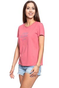 MUSTANG T SHIRT DAMSKI Alina C Print Slate Rose 1009403 8271. Czerwone t-shirty Mustang, s, bez wzorów, bez kołnierzyka, bez ramiączek. W wyprzedaży za 39,99 zł.
