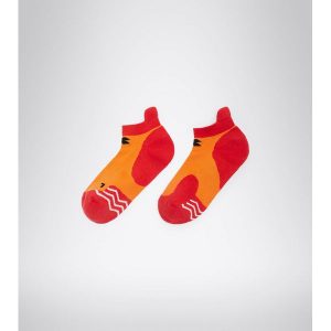 Skarpety tenisowe damskie Diadora SHORT L.SOCKS COURT red - 35-38. Czerwone skarpetki Diadora, bez wzorów. Za 49,00 zł.