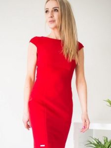 Sukienka Model Juliette Red - Jersa. Czerwone sukienki Jersa, plus size, bez wzorów, z elastanu, bez kołnierzyka, plus size, bez ramiączek, dopasowane. Za 459,16 zł.