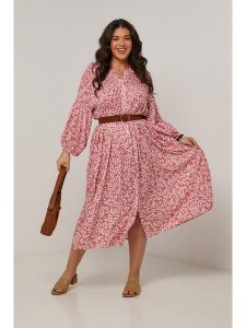 Curvy Lady Sukienka w kolorze jasnoróżowym rozmiar: 44/46. Różowe sukienki Curvy Lady, na co dzień, bez wzorów, klasyczne, bez kołnierzyka, bez ramiączek, maxi, proste. Za 171,28 zł.