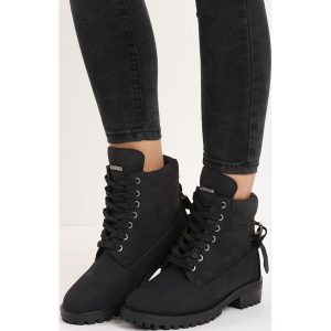 Czarne Traperki Be Brave. Buty zimowe marki Born2be. Za 64,99 zł.