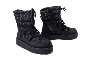 TAMARIS 1-26846-45 090 black/leopard, śniegowce damskie. Czarne buty zimowe Tamaris, bez obcasa, bez zapięcia. Za 418,21 zł.