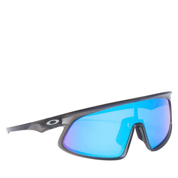 Okulary przeciwsłoneczne Oakley. Szare okulary przeciwsłoneczne Oakley. Za 649,99 zł.