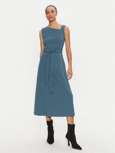 Calvin Klein Sukienka codzienna K20K207895 Zielony Regular Fit. Zielone kombinezony Calvin Klein, bez wzorów, z syntetyku, bez kołnierzyka, bez ramiączek. Za 489,99 zł.