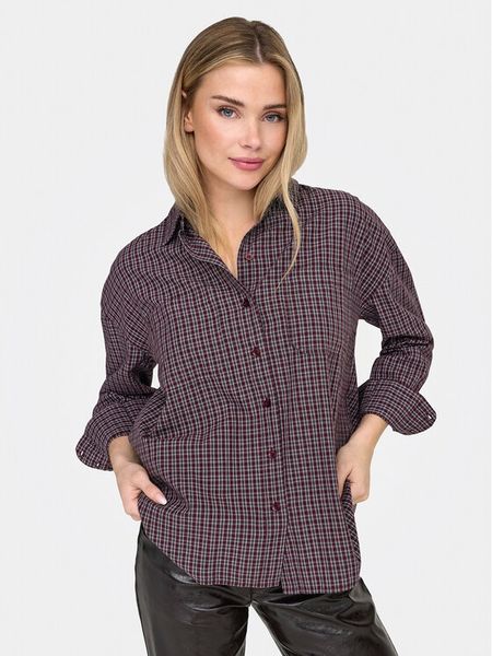 ONLY Koszula Fenna 15375372 Fioletowy Oversize. Fioletowe koszule ONLY, l, bez wzorów, z bawełny, bez kołnierzyka, bez ramiączek. Za 169,99 zł.