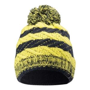 Czapka Kagu. Czarne czapki IGUANA, bez wzorów, sportowe. Za 63,99 zł.