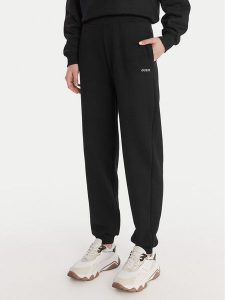 Guess Spodnie dresowe V6RB15 K9V31 Czarny Regular Fit. Czarne spodnie dresowe Guess, xxs, z aplikacjami, z bawełny. Za 299,99 zł.
