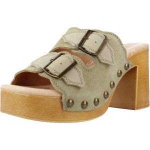 Sandały MTNG 53631M Zielony. Zielone sandały mtng, bez wzorów, ze skóry, bez obcasa, bez zapięcia. Za 177,99 zł.