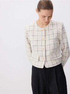 Marynarka ze strukturalnej tkaniny - wielobarwny. Marynarki i żakiety Reserved, l, bez wzorów, z bawełny. W wyprzedaży za 139,99 zł.