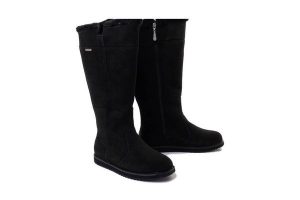 EMU AUSTRALIA W11799 Moonta black, kozaki damskie. Czarne kozaki EMU Australia, na zimę, bez wzorów, z gumy, bez obcasa, bez zapięcia. Za 769,93 zł.