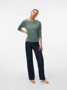 Vero Moda Koszulka w kolorze zielonym rozmiar: S. Zielone bluzki Vero Moda, s, bez wzorów, z lyocellu, bez kołnierzyka, bez ramiączek. Za 66,00 zł.