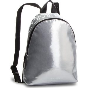 Plecak CALVIN KLEIN - Ck Essential Backpack K60K604811 067. Plecaki marki Calvin Klein. Za 349,00 zł.