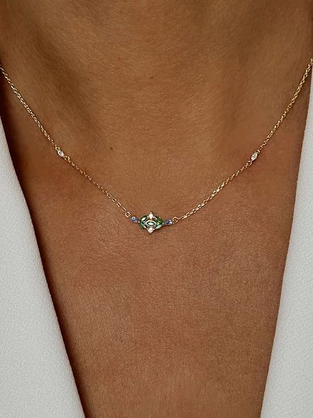 Les Petites Précieuses Pozłacany naszyjnik z elementem ozdobnym - dł. 40 cm rozmiar: onesize. Niebieskie naszyjniki Les Petites Précieuses, z cyrkonią, pozłacane. Za 121,99 zł.