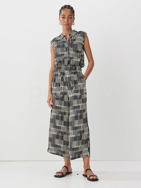 Someday Kombinezon w kolorze czarno-kremowym rozmiar: 36. Brązowe kombinezony someday., bez wzorów, z wiskozy, bez kołnierzyka, bez ramiączek. Za 257,31 zł.