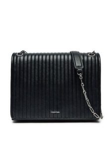 Calvin Klein Torebka Mini Line Quilt Shoulder Bag K60K613080 Czarny. Czarne torebki klasyczne Calvin Klein, bez wzorów, ze skóry, bez dodatków. Za 379,99 zł.