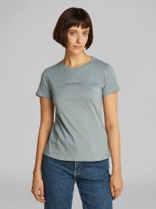 CALVIN KLEIN JEANS Koszulka w kolorze niebieskoszarym rozmiar: M. Niebieskie bluzki Calvin Klein Jeans, m, bez wzorów, z bawełny, bez kołnierzyka, bez ramiączek. Za 105,38 zł.