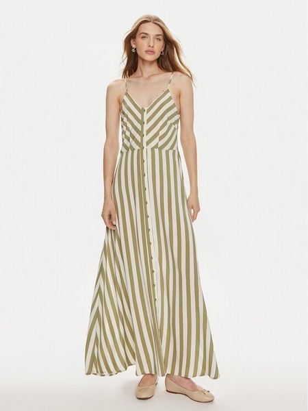 YAS Sukienka letnia Savanna 26035342 Zielony Regular Fit. Zielone kombinezony YAS, na lato, m, bez wzorów, z wiskozy, bez kołnierzyka, bez ramiączek. Za 189,99 zł.