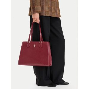 Torebka Beverly Hills Polo Club. Czerwone torebki klasyczne Beverly Hills Polo Club, bez wzorów, bez dodatków. Za 199,99 zł.
