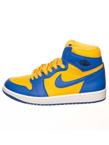Air Jordan Skórzane sneakersy "1 Retro High" w kolorze żółto-niebieskim rozmiar: 43,5. Niebieskie trampki Air Jordan, bez wzorów, za kostkę, bez zapięcia. Za 355,78 zł.