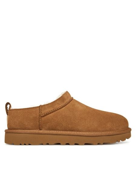 Ugg Śniegowce W Classic Micro 1173891 Brązowy. Brązowe buty zimowe Ugg, ze skóry, bez obcasa, bez zapięcia. Za 499,00 zł.