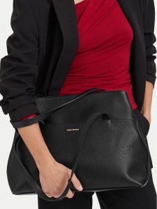 GINO ROSSI Torebka EO-LA224-19649 Czarny. Czarne shopper bag Gino Rossi, bez wzorów, ze skóry, bez dodatków. Za 479,99 zł.