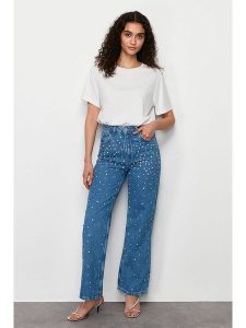 Trendyol Dżinsy - Comfort fit - w kolorze niebieskim rozmiar: 38. Niebieskie jeansy Trendyol, bez wzorów, z bawełny, z podwyższonym stanem. Za 158,84 zł.