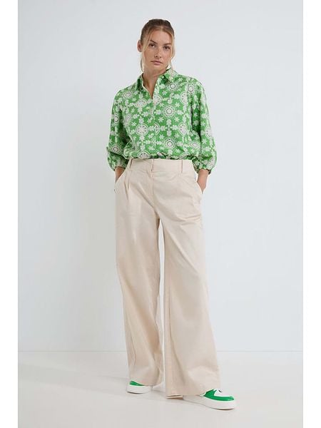 Josephine & Co Spodnie "Dave" w kolorze beżowym rozmiar: 44. Brązowe spodnie z wysokim stanem Josephine & Co, bez wzorów, z materiału, z podwyższonym stanem. Za 222,41 zł.